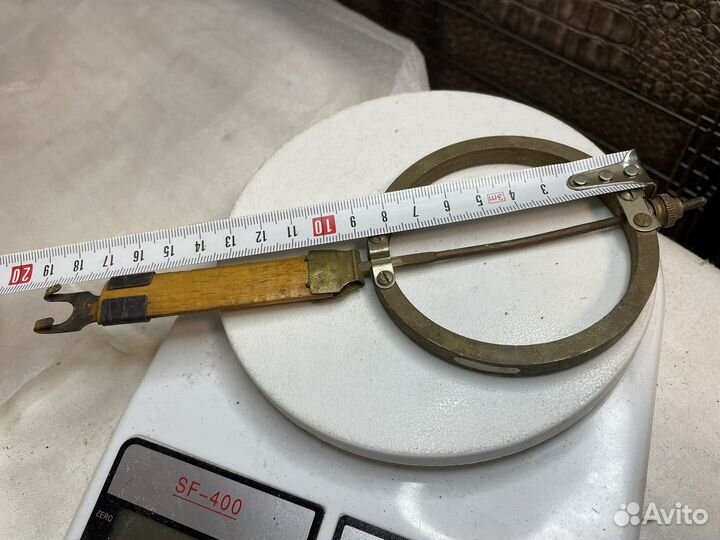 Винтажный латунный маятник