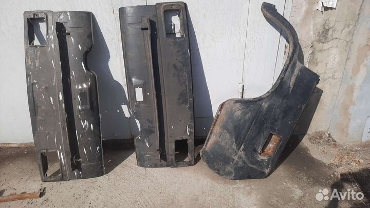 Фартук задний ваз 2103