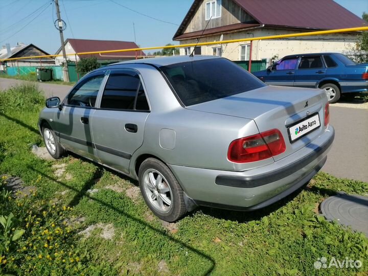 Mitsubishi Carisma 1.6 МТ, 2003, 342 000 км