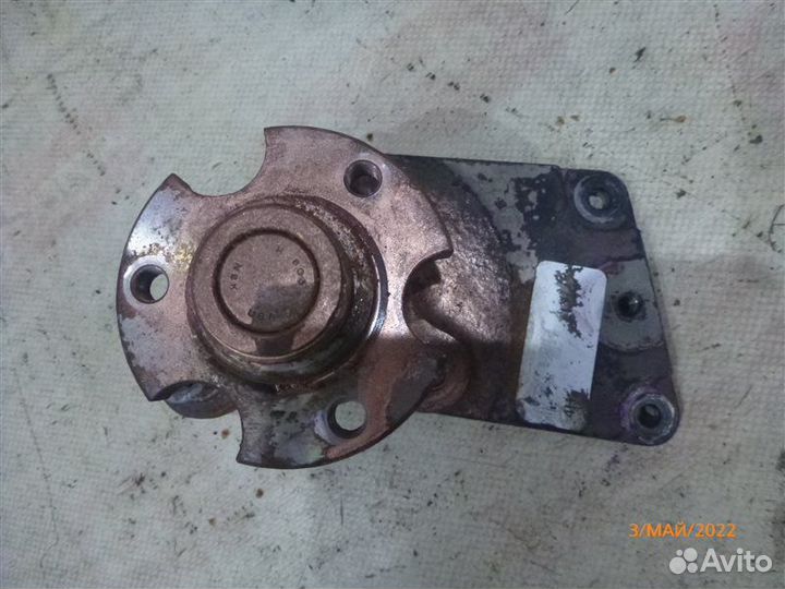 Кронштейн Land Rover Discovery L319 AJ41 2008