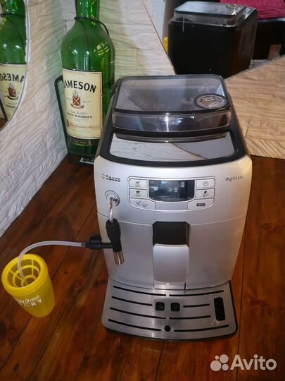 Кофемашина Saeco intelia