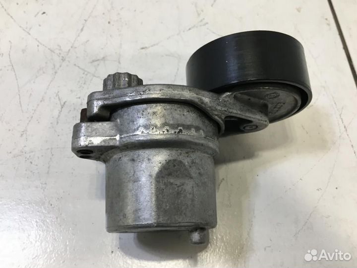 Ролик-натяжитель Mercedes-Benz E-Class W212