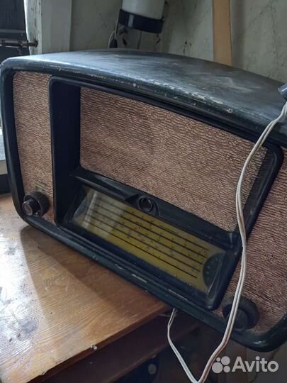 Ламповый радиоприемник ЗИЛ