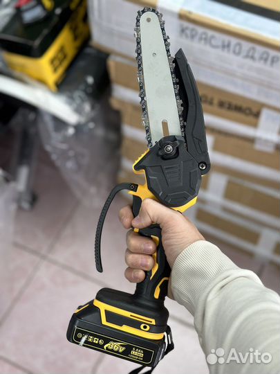 Цепная пила dewalt