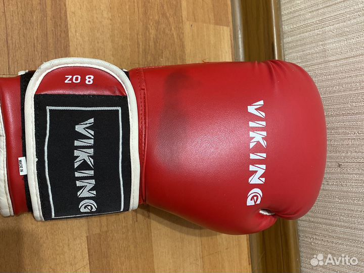 Шлем и перчатки для контактного карате