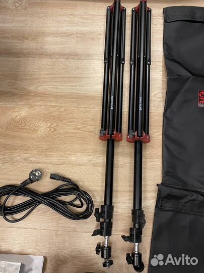 Осветитель Falcon Eyes QL-1000BW v2.0 галогенный