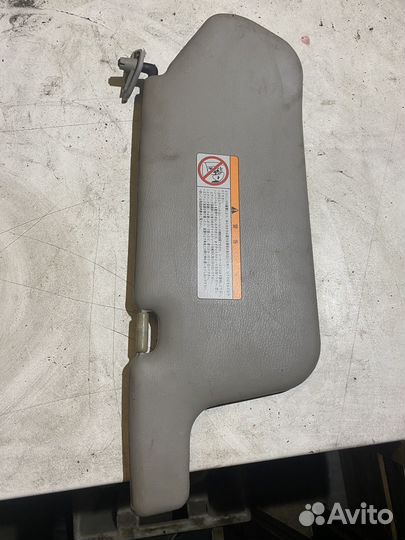 Козырьки Nissan Pulsar N15