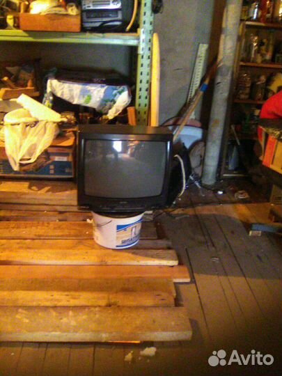 Телевизор