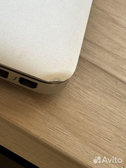 Apple MacBook Air Mid 2013 A1466 (i7 / 8 / 256 )