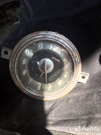 Часы на Газ 21