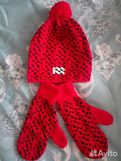 Шапка и варежки