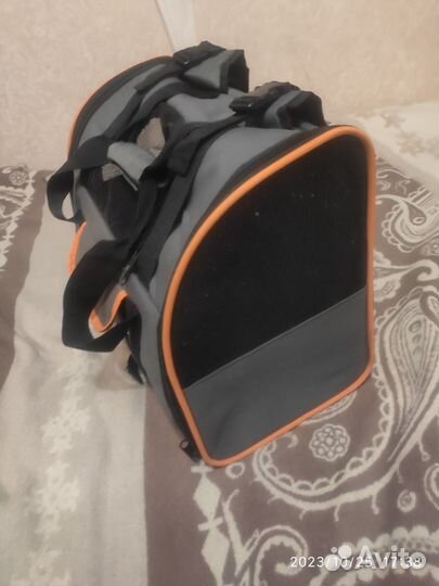 Переноска рюкзак для животных