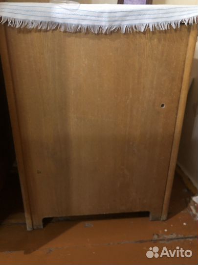 Швейная машинка Подольская с электроприводом