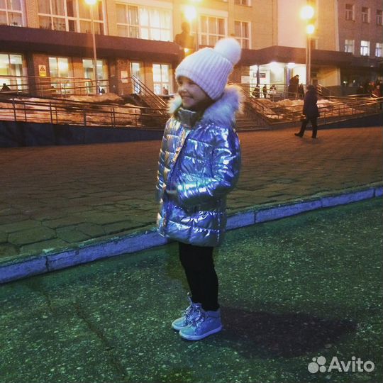 Куртка для девочки hm 104