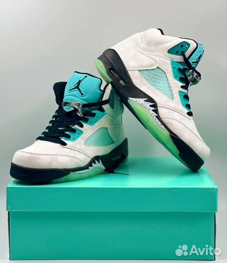 Кроссовки nike air jordan 5 retro island green