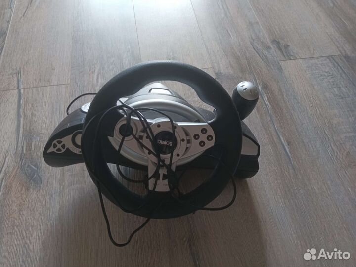 Игровой руль dialog
