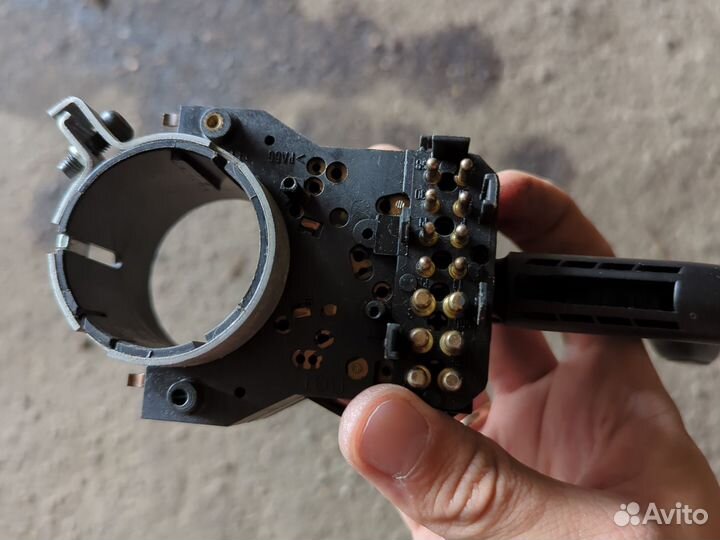 Подрулевой переключатель Audi A6 C4