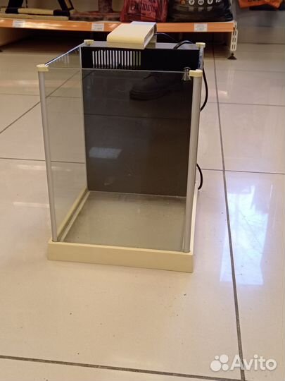 Аквариум Fluva spec 3, 10л, серебро