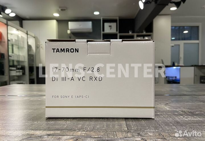Tamron 17-70mm f/2.8 Di III-A VC RXD для Sony