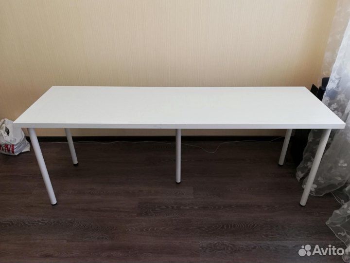 Письменный стол IKEA