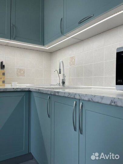 Кухонный гарнитур «Квадро» голубая