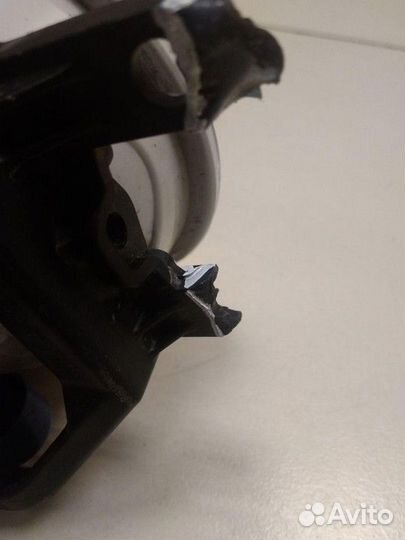 Фара противотуманная левая