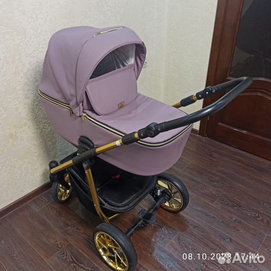 Продам детскую коляску 2 в 1