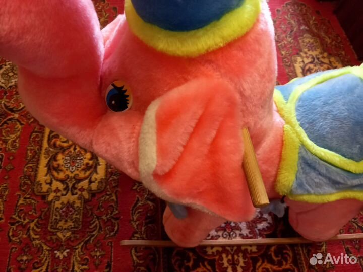 Детская качалка слоник розовый