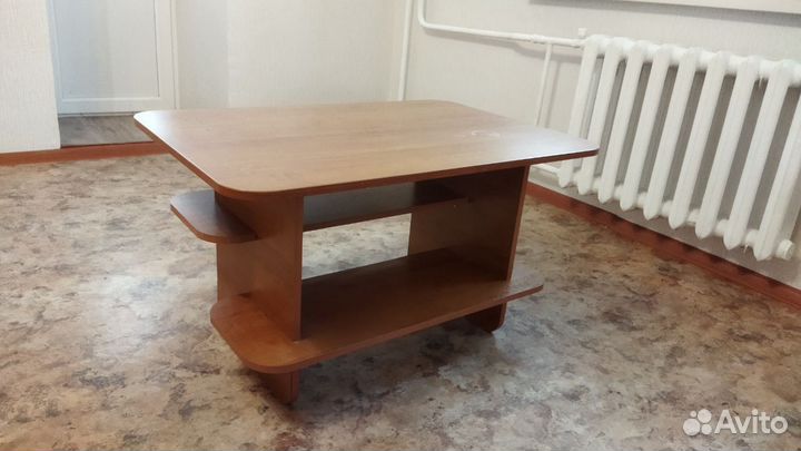 Журнальный столик бу