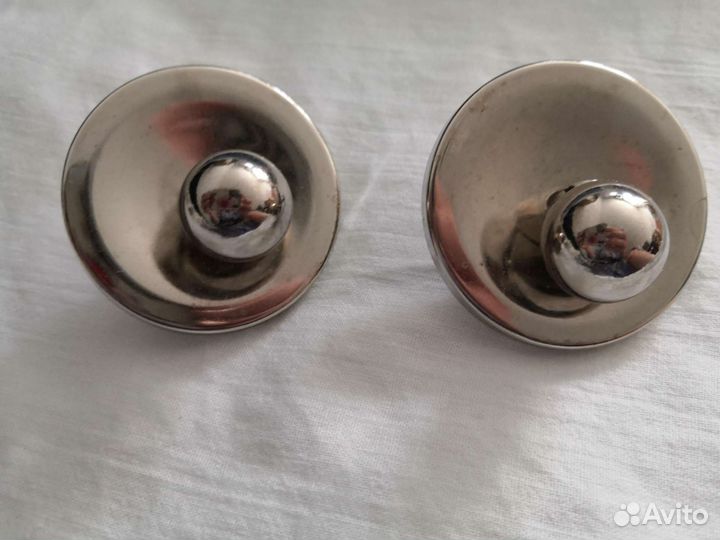 Ручки для тумбочки