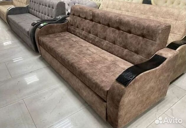 Прямой диван в наличии не б/у