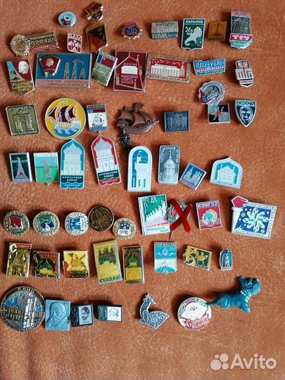 Продам значки СССР