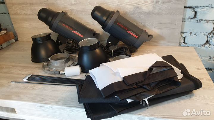 Вспышка студийная / моноблок Falcon Eyes DE-300BW