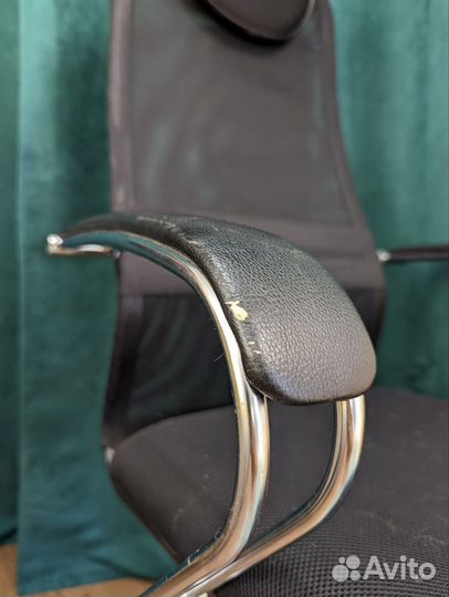 Компьютерное кресло