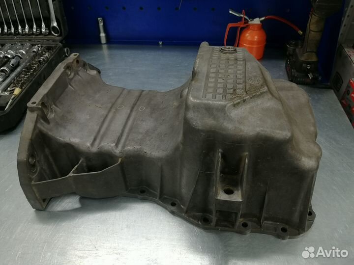 Поддон renault 1.4 1.6 рено