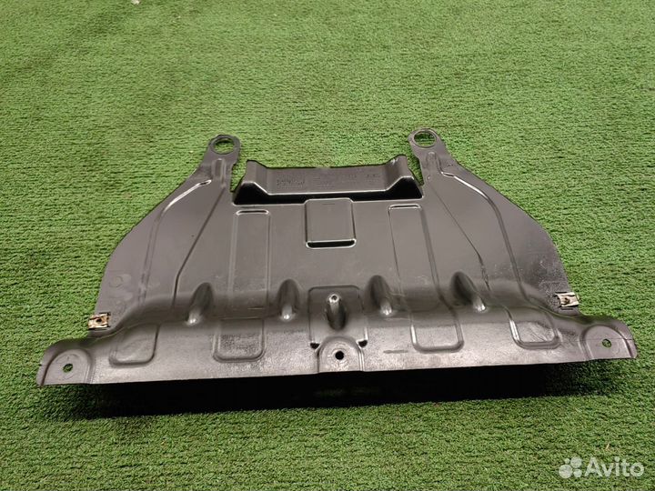 Защита двигателя Bmw F30