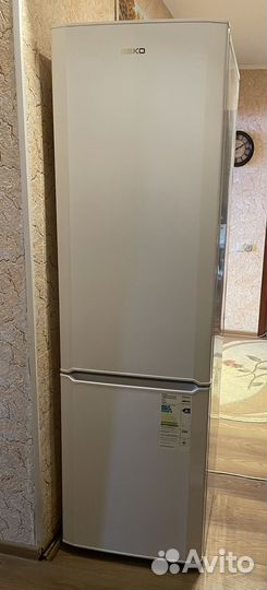 Холодильник бу beko
