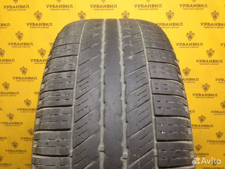 Hankook Dynapro HP2 RA33 235/55 R17 99V