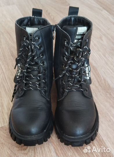 Ботинки демисезонные для девочки 34