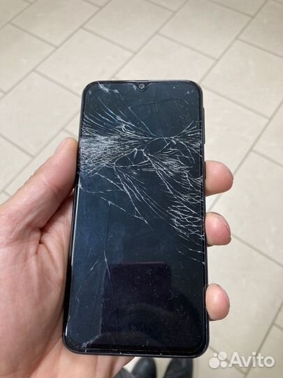 Смартфон Samsung Galaxy A40