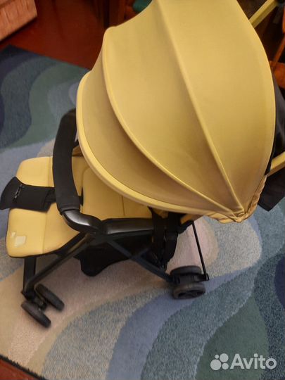 Прогулочная коляска chicco