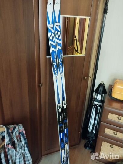 Лыжи подростковые 177см. Без палок