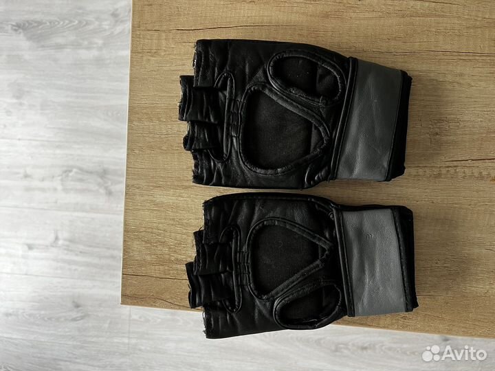 Перчатки для mma