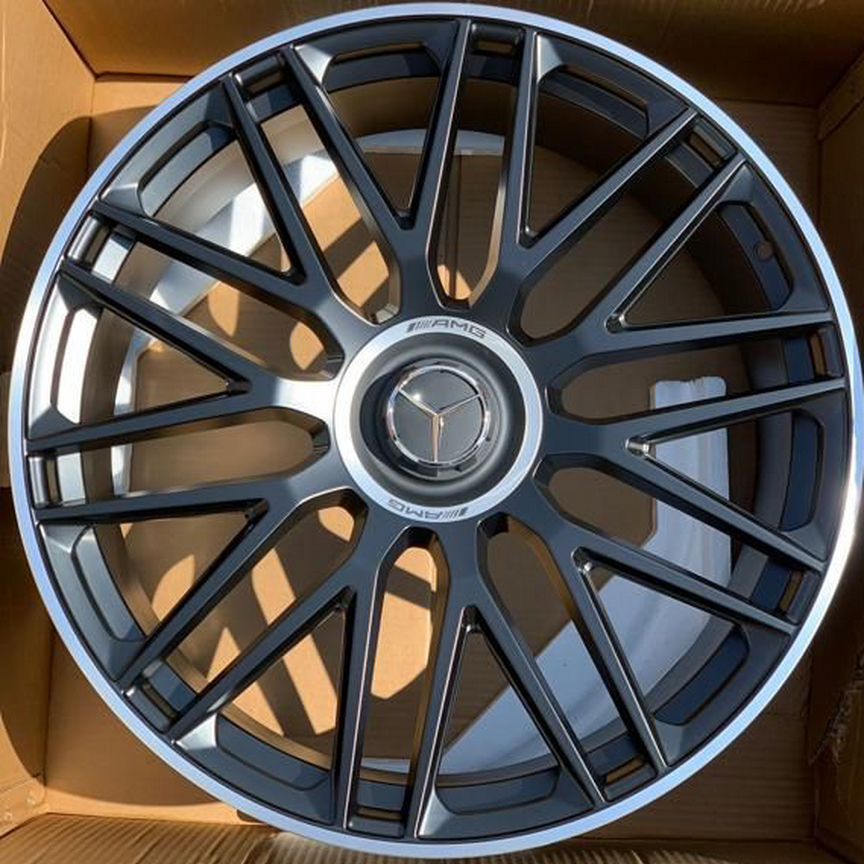 Powcan Y0207 : 8,5x20 5*112 Et:38 Dia:66,6 bmwlp