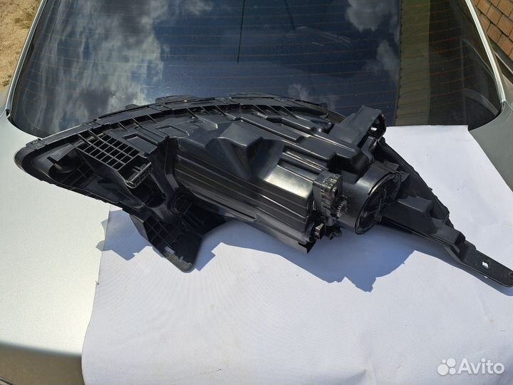 Фара передняя левая на kio rio 2016