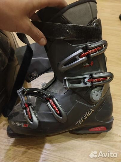Горнолыжные ботинки 39/40