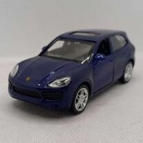 Porsche Cayenne Turbo S 1:38