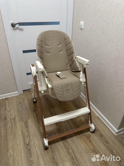 Стульчик для кормления happy baby berny lux