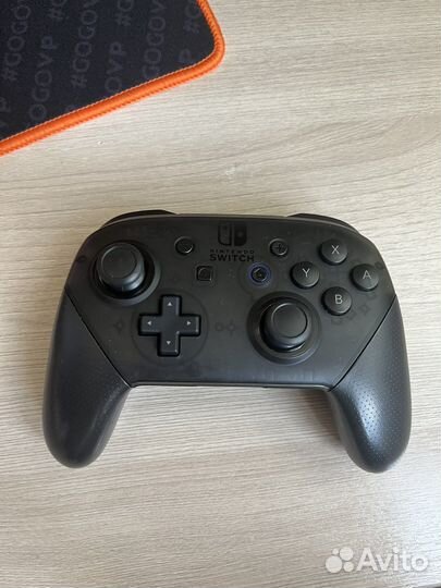 Nintendo Switch pro controller