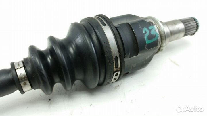 Привод передний правый Toyota Vitz KSP90 1KR 2006